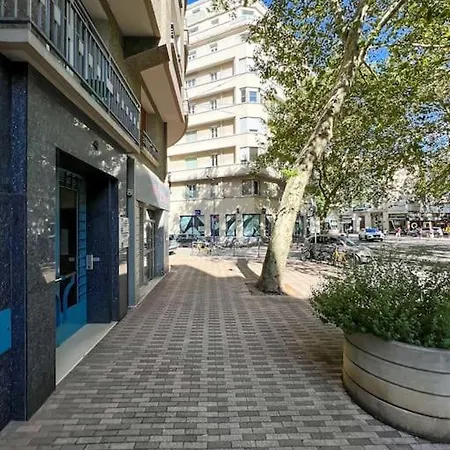 Apartment Proche Chu: 4 Personnes - Wifi Fibre - Balcon *