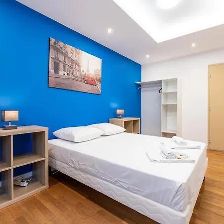 Apartment Proche Chu: 4 Personnes - Wifi Fibre - Balcon *