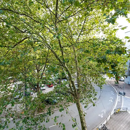 Proche Chu: 4 Personnes - Wifi Fibre - Balcon Grenoble
