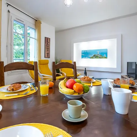 Proche Chu: 4 Personnes - Wifi Fibre - Balcon Γκρενόμπλ
